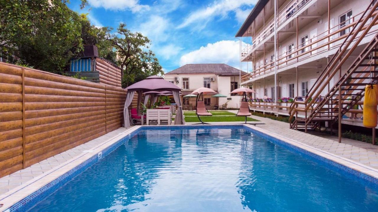 Abkhazia Tali Otel Sohum Dış mekan fotoğraf
